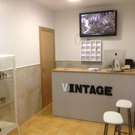 Hostal Vintage Santander Bagian luar foto