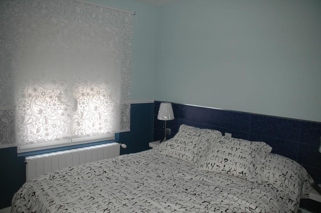 Hostal Vintage Santander Bagian luar foto