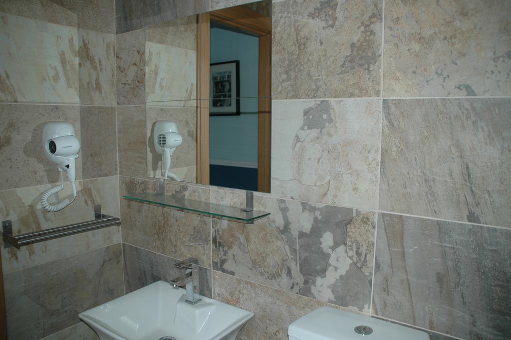 Hostal Vintage Santander Bagian luar foto