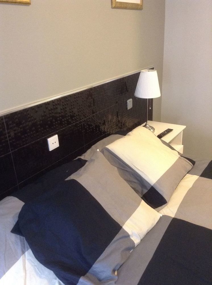 Hostal Vintage Santander Bagian luar foto