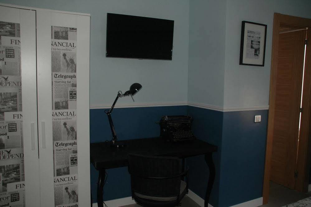 Hostal Vintage Santander Bagian luar foto